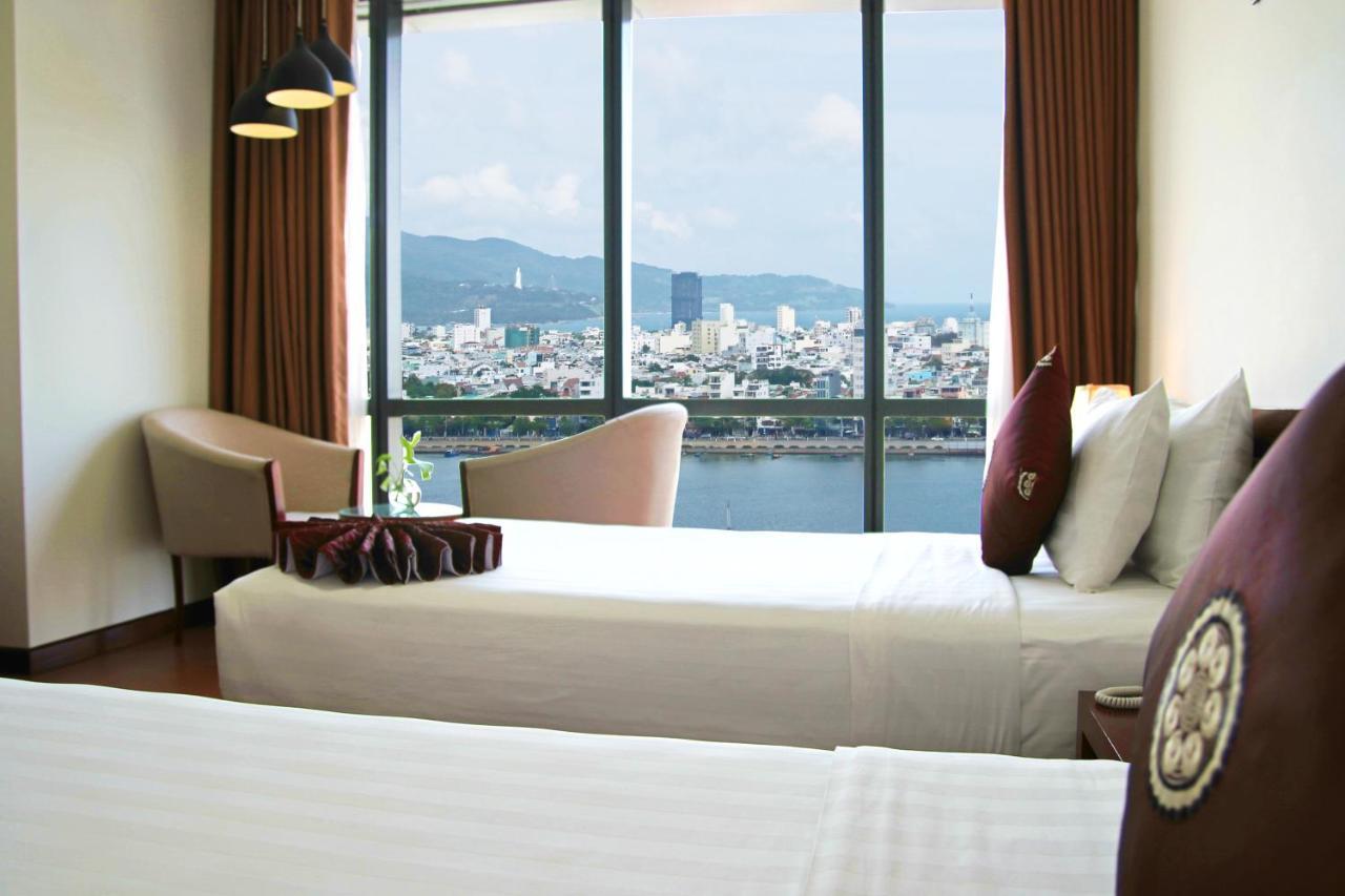 Da Nang Han River Hotel Экстерьер фото