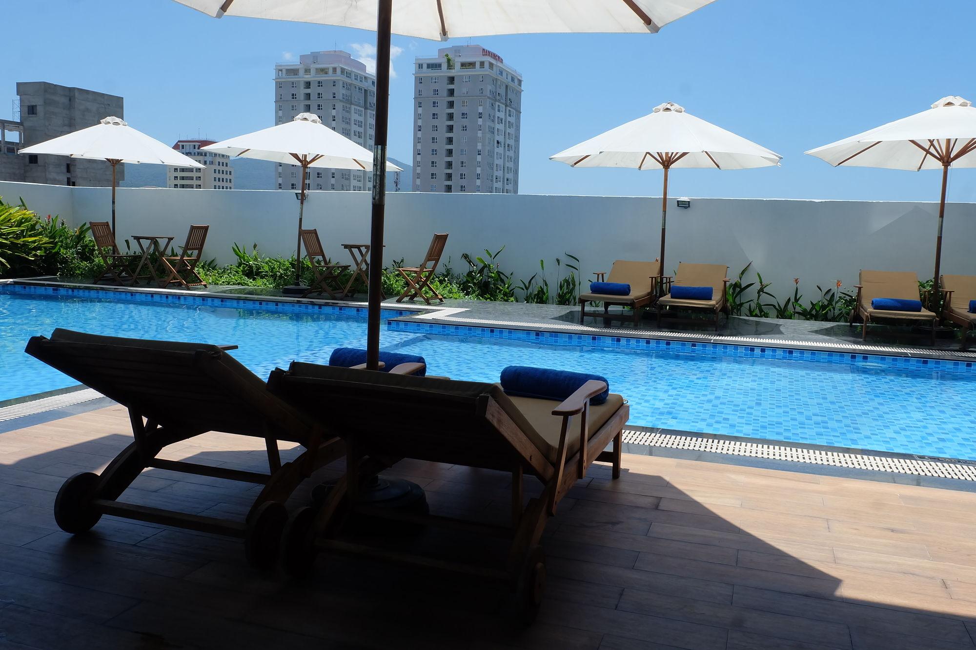 Da Nang Han River Hotel Экстерьер фото