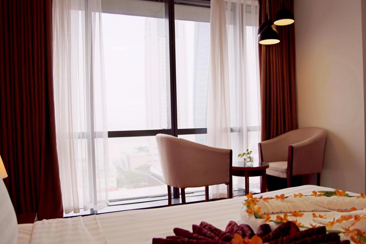 Da Nang Han River Hotel Экстерьер фото